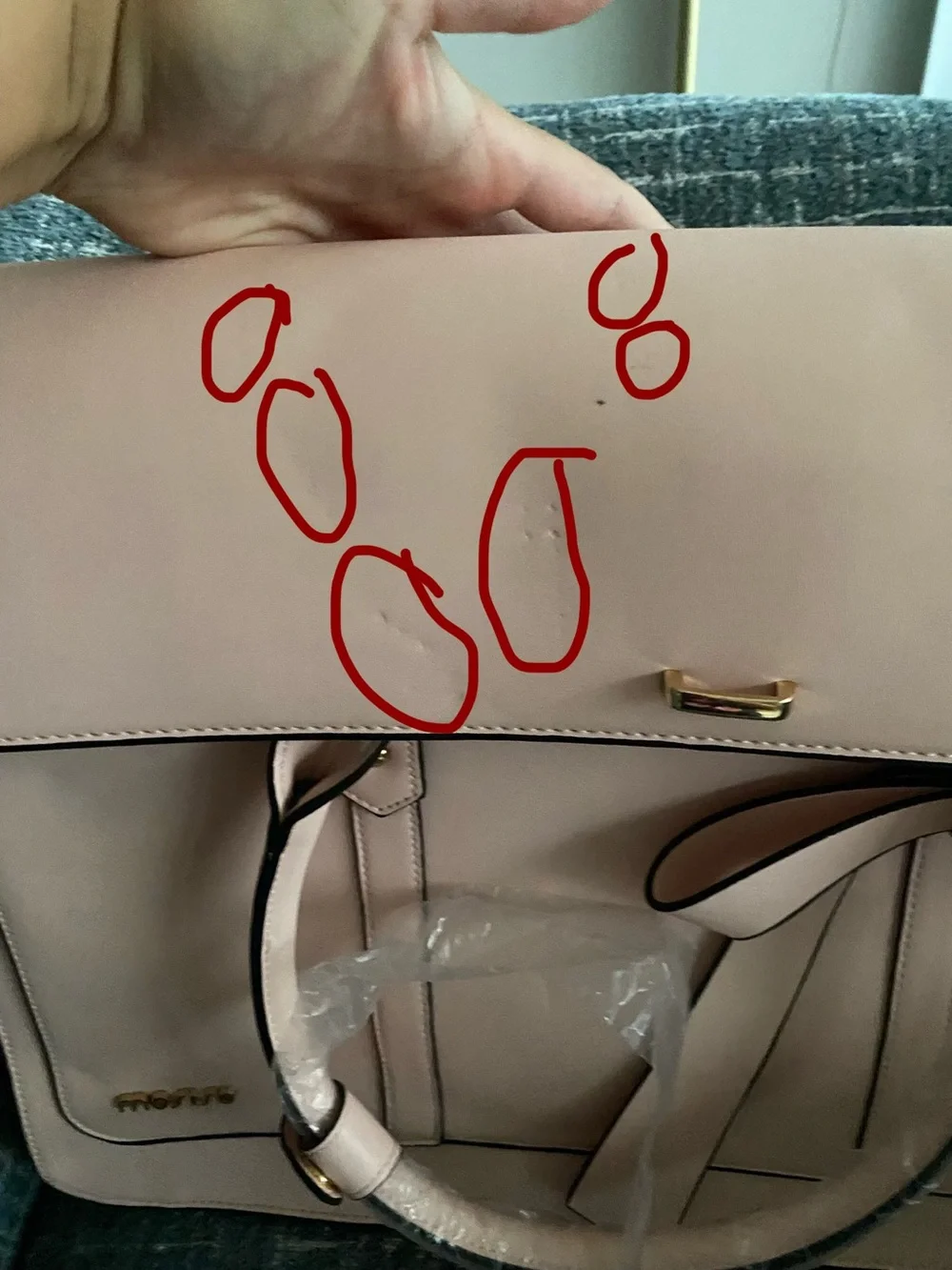 Huge pink bag that fits a laptop